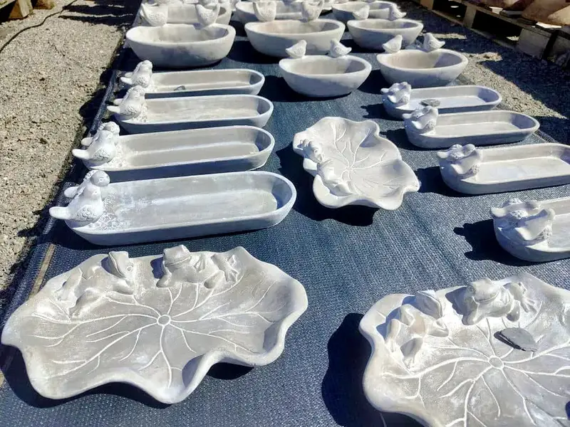 Abreuvoirs de formes diverses