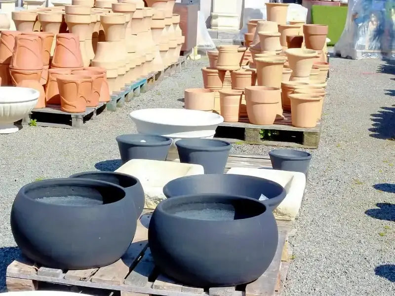 Pots en terre cuite forme coupelle